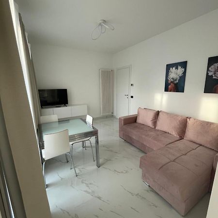 Casa M&N Villa Тиене Екстериор снимка