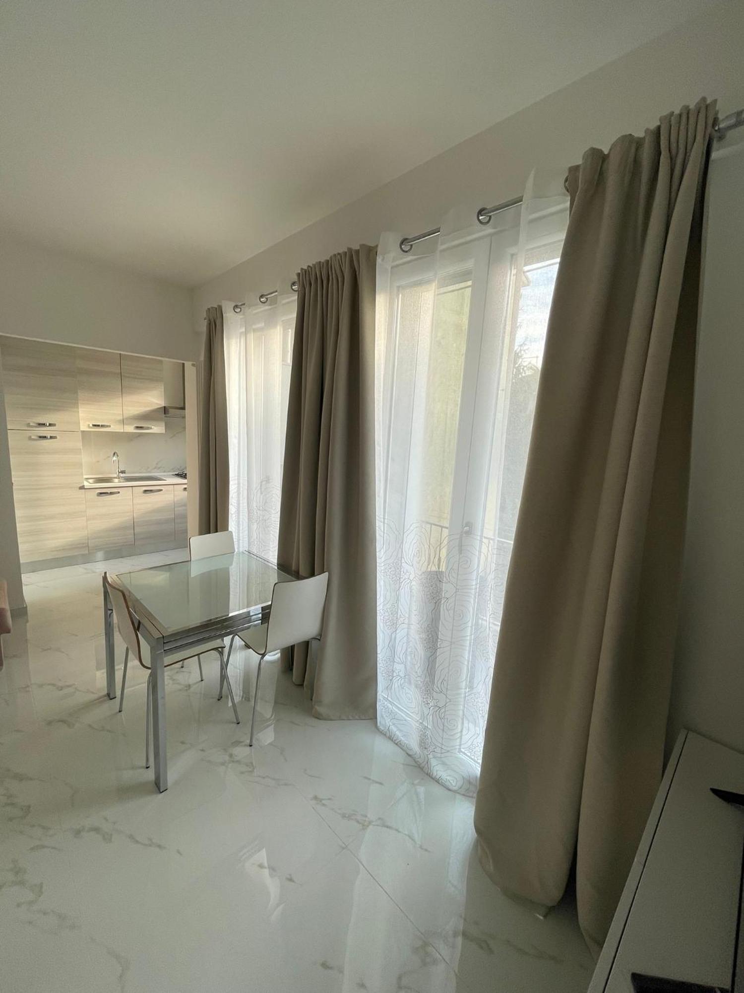 Casa M&N Villa Тиене Екстериор снимка