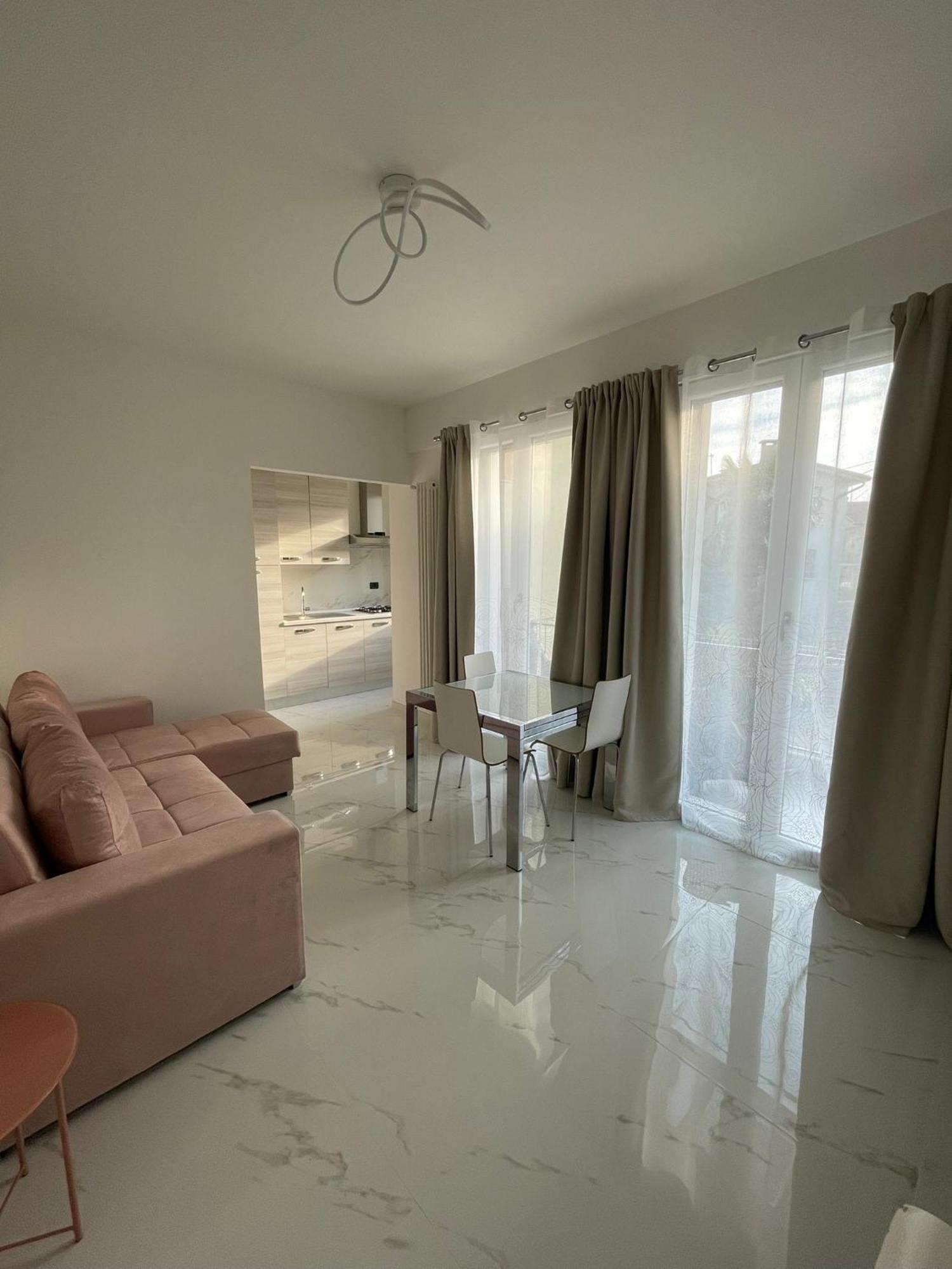Casa M&N Villa Тиене Екстериор снимка