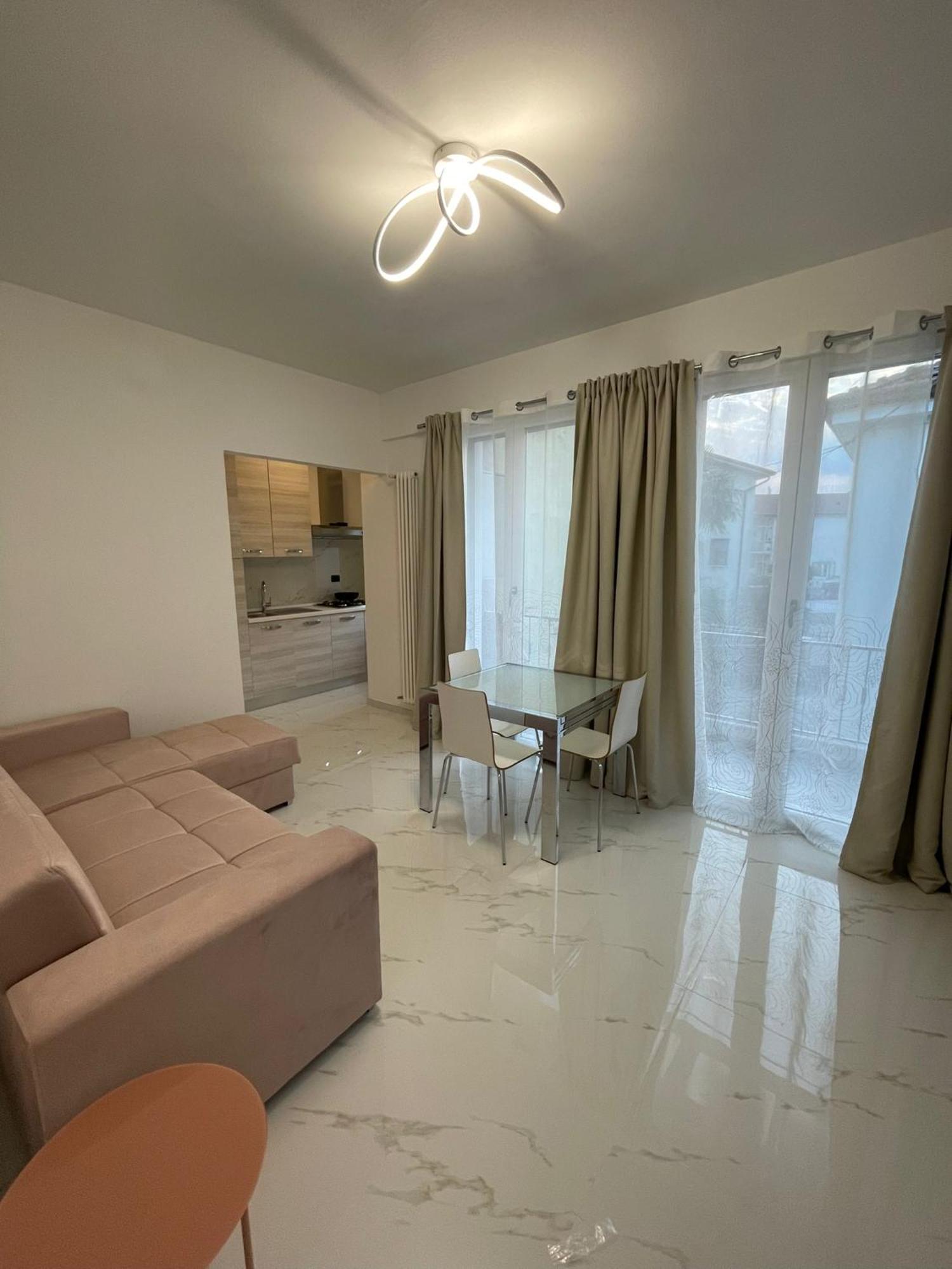 Casa M&N Villa Тиене Екстериор снимка
